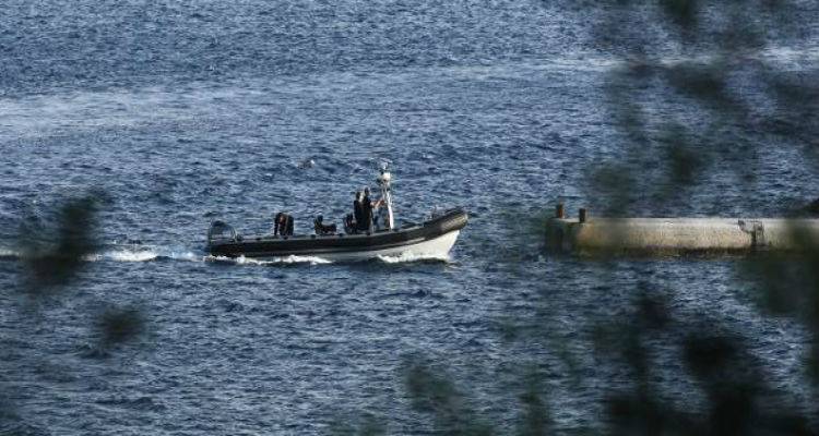 &Lambda;&iota;&mu;&epsilon;&nu;&iota;&kappa;&omicron;ί &sigma;&upsilon;&nu;έ&lambda;&alpha;&beta;&alpha;&nu; &Tau;&omicron;ύ&rho;&kappa;&omicron; &nu;&alpha; &phi;&omega;&tau;&omicron;&gamma;&rho;&alpha;&phi;ί&zeta;&epsilon;&iota; &tau;&omicron;&nu; &nu;&alpha;ύ&sigma;&tau;&alpha;&theta;&mu;&omicron; &Sigma;&alpha;&lambda;&alpha;&mu;ί&nu;&alpha;&sigmaf;