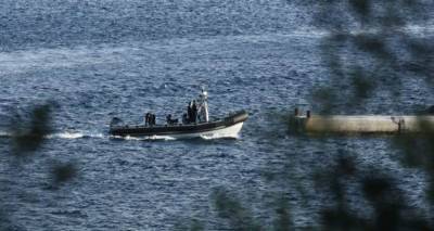&Lambda;&iota;&mu;&epsilon;&nu;&iota;&kappa;&omicron;ί &sigma;&upsilon;&nu;έ&lambda;&alpha;&beta;&alpha;&nu; &Tau;&omicron;ύ&rho;&kappa;&omicron; &nu;&alpha; &phi;&omega;&tau;&omicron;&gamma;&rho;&alpha;&phi;ί&zeta;&epsilon;&iota; &tau;&omicron;&nu; &nu;&alpha;ύ&sigma;&tau;&alpha;&theta;&mu;&omicron; &Sigma;&alpha;&lambda;&alpha;&mu;ί&nu;&alpha;&sigmaf;