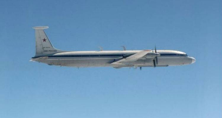 &Sigma;&upsilon;&rho;ί&alpha;: &Rho;&omega;&sigma;&iota;&kappa;ά &mu;&alpha;&chi;&eta;&tau;&iota;&kappa;ά &alpha;&epsilon;&rho;&omicron;&sigma;&kappa;ά&phi;&eta; &kappa;&alpha;&tau;έ&sigma;&tau;&rho;&epsilon;&psi;&alpha;&nu; &sigma;&tau;ό&chi;&omicron;&upsilon;&sigmaf; &tau;&omicron;&upsilon; &Iota;&sigma;&lambda;&alpha;&mu;&iota;&kappa;&omicron;ύ &Kappa;&rho;ά&tau;&omicron;&upsilon;&sigmaf;