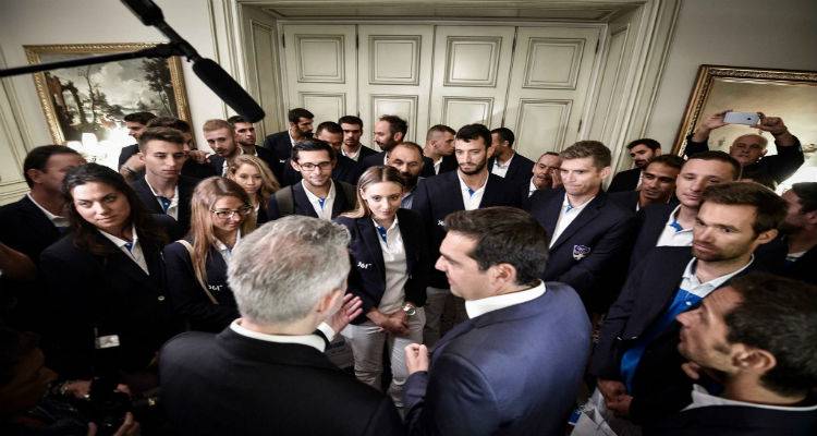 H B&omicron;&upsilon;&lambda;ή &tau;ί&mu;&eta;&sigma;&epsilon; &tau;&eta;&nu; &Omicron;&lambda;&upsilon;&mu;&pi;&iota;&alpha;&kappa;ή &omicron;&mu;ά&delta;&alpha; | &Alpha;&pi;&omicron;&upsilon;&sigma;ί&alpha;&zeta;&epsilon; &omicron; &Pi;&alpha;&nu;&alpha;&gamma;&iota;ώ&tau;&eta;&sigmaf; &Mu;&alpha;&gamma;&delta;&alpha;&nu;ή&sigmaf;