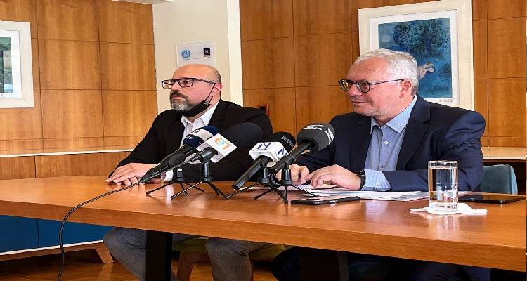 &Sigma;&tau;&alpha;&mu;ά&tau;&eta;&sigmaf; &Mu;&alpha;&lambda;έ&lambda;&eta;&sigmaf;: &laquo;&Theta;&alpha; &epsilon;ί&mu;&alpha;&iota; &upsilon;&pi;&omicron;&psi;ή&phi;&iota;&omicron;&sigmaf; &Pi;&epsilon;&rho;&iota;&phi;&epsilon;&rho;&epsilon;&iota;ά&rho;&chi;&eta;&sigmaf; &Beta;&omicron;&rho;&epsilon;ί&omicron;&upsilon; &Alpha;&iota;&gamma;&alpha;ί&omicron;&upsilon;&raquo;