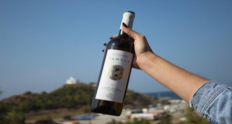 Καλοκαίρι και το οινοποιείο της Ένωσης - Limnos Wines είναι ανοιχτό για γευσιγνωσίες!