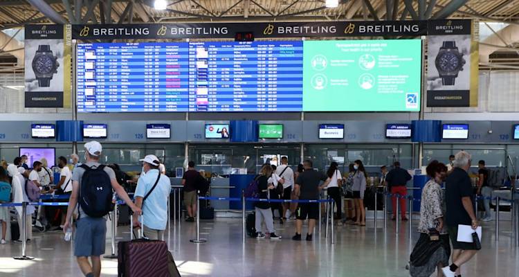 &laquo;&Pi;έ&tau;&alpha;&xi;&epsilon;&raquo; &tau;&omicron;&nu; &Mu;ά&iota;&omicron; &eta; &epsilon;&pi;&iota;&beta;&alpha;&tau;&iota;&kappa;ή &kappa;ί&nu;&eta;&sigma;&eta; &sigma;&tau;&omicron; &alpha;&epsilon;&rho;&omicron;&delta;&rho;ό&mu;&iota;&omicron; &laquo;&Epsilon;&lambda;&epsilon;&upsilon;&theta;έ&rho;&iota;&omicron;&sigmaf; &Beta;&epsilon;&nu;&iota;&zeta;έ&lambda;&omicron;&sigmaf;&raquo;, &sigma;&epsilon; &sigma;&chi;έ&sigma;&eta; &mu;&epsilon; &tau;&omicron; &alpha;&nu;&tau;ί&sigma;&tau;&omicron;&iota;&chi;&omicron; &delta;&iota;ά&sigma;&tau;&eta;&mu;&alpha; &tau;&omicron; 2024.