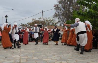 «Εκεί που σμίγουν οι χοροί» μουσικοχορευτική παράσταση του ΛτΕ Λήμνου