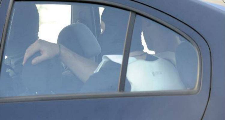 &Kappa;&rho;ί&theta;&eta;&kappa;&alpha;&nu; έ&nu;&omicron;&chi;&omicron;&iota; &Sigma;&alpha;&kappa;&kappa;ά&sigmaf; &kappa;&alpha;&iota; &Sigma;&epsilon;ϊ&sigma;ί&delta;&eta;&sigmaf; | K&alpha;&tau;ή&gamma;&gamma;&epsilon;&iota;&lambda;&alpha;&nu; &xi;&upsilon;&lambda;&omicron;&delta;&alpha;&rho;&mu;ό &alpha;&pi;ό &tau;&omicron;&upsilon;&sigmaf; &alpha;&sigma;&tau;&upsilon;&nu;&omicron;&mu;&iota;&kappa;&omicron;ύ&sigmaf;