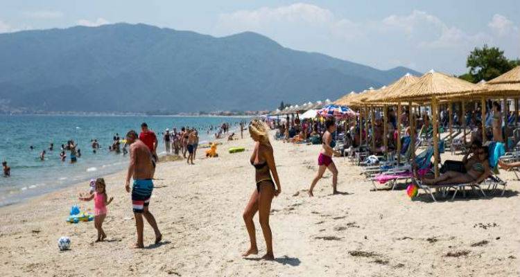 &Chi;&tau;&upsilon;&pi;ά &laquo;&kappa;ό&kappa;&kappa;&iota;&nu;&omicron;&raquo; &eta; &phi;&omicron;&rho;&omicron;&delta;&iota;&alpha;&phi;&upsilon;&gamma;ή &sigma;&tau;&alpha; &nu;&eta;&sigma;&iota;ά | 1 &sigma;&tau;&iota;&sigmaf; 3 &epsilon;&pi;&iota;&chi;&epsilon;&iota;&rho;ή&sigma;&epsilon;&iota;&sigmaf; &pi;&alpha;&rho;&alpha;&nu;&omicron;&mu;&epsilon;ί