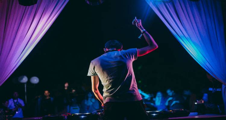 &Alpha;&upsilon;&lambda;&alpha;ί&alpha; &alpha;ύ&rho;&iota;&omicron; &gamma;&iota;&alpha; &tau;&omicron; Reborn Festival 2017 &sigma;&tau;&eta; &Lambda;ή&mu;&nu;&omicron; (photos + mp3)