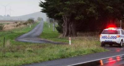 &Omicron;&iota;&kappa;&omicron;&gamma;&epsilon;&nu;&epsilon;&iota;&alpha;&kappa;ή &tau;&rho;&alpha;&gamma;&omega;&delta;ί&alpha; &sigma;&tau;&eta;&nu; &Alpha;&upsilon;&sigma;&tau;&rho;&alpha;&lambda;ί&alpha;: &Pi;&alpha;&tau;έ&rho;&alpha;&sigmaf; &pi;ά&tau;&eta;&sigma;&epsilon; &mu;&epsilon; &tau;&omicron; &alpha;&upsilon;&tau;&omicron;&kappa;ί&nu;&eta;&tau;&omicron; &tau;&omicron; 2&chi;&rho;&omicron;&nu;&omicron; &gamma;&iota;&omicron; &tau;&omicron;&upsilon;!