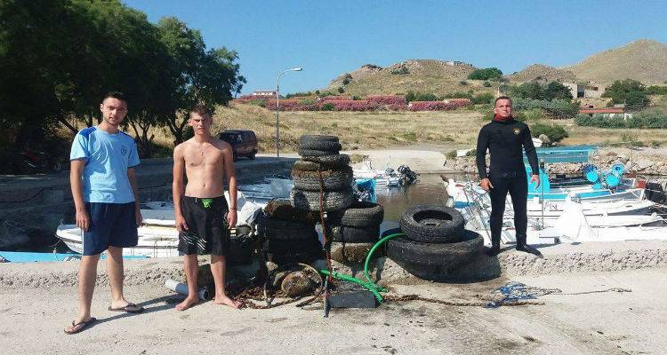 &Tau;έ&sigma;&sigma;&epsilon;&rho;&alpha; &nu;έ&alpha; &pi;&alpha;&iota;&delta;&iota;ά &kappa;&alpha;&theta;ά&rho;&iota;&sigma;&alpha;&nu; &tau;&omicron; &lambda;&iota;&mu;&alpha;&nu;ά&kappa;&iota; &Alpha;&nu;&delta;&rho;&omega;&nu;ί&omicron;&upsilon; (photos)