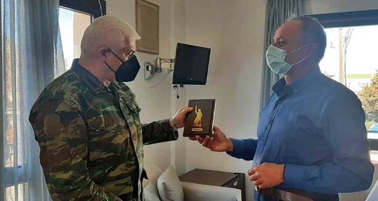 Στον Έπαρχο Λήμνου ο νέος Ταξίαρχος του νησιού