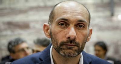 &Gamma;. &Pi;ά&lambda;&lambda;&eta;&sigmaf; &gamma;&iota;&alpha; &delta;&iota;&alpha;&tau;ή&rho;&eta;&sigma;&eta; &mu;&epsilon;&iota;&omega;&mu;έ&nu;&omicron;&upsilon; &Phi;&Pi;&Alpha;: &Eta; &kappa;&upsilon;&beta;έ&rho;&nu;&eta;&sigma;&eta; &alpha;&pi;&omicron;&delta;&epsilon;&iota;&kappa;&nu;ύ&epsilon;&iota; ό&tau;&iota; &sigma;&tau;&eta;&rho;ί&zeta;&epsilon;&iota; έ&mu;&pi;&rho;&alpha;&kappa;&tau;&alpha; &tau;&omicron;&upsilon;&sigmaf; &nu;&eta;&sigma;&iota;ώ&tau;&epsilon;&sigmaf;