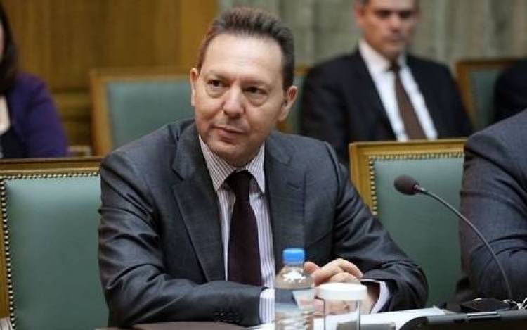 &Sigma;&tau;&omicron;&upsilon;&rho;&nu;ά&rho;&alpha;&sigmaf;: &Sigma;&epsilon; &tau;&rho;&omicron;&chi;&iota;ά &alpha;&nu;ά&pi;&tau;&upsilon;&xi;&eta;&sigmaf; &eta; &epsilon;&lambda;&lambda;&eta;&nu;&iota;&kappa;ή &omicron;&iota;&kappa;&omicron;&nu;&omicron;&mu;ί&alpha;