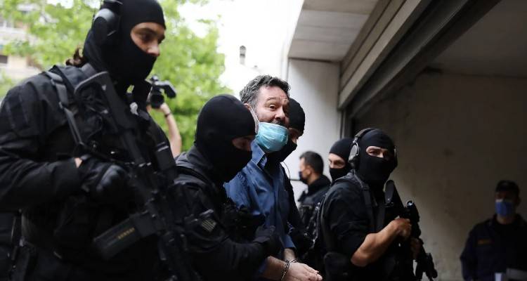 Γιάννης Λαγός: Από την ασυλία των Βρυξελλών στη φυλακή -Προκλητικός και αμετανόητος, το απίστευτο αίτημά του