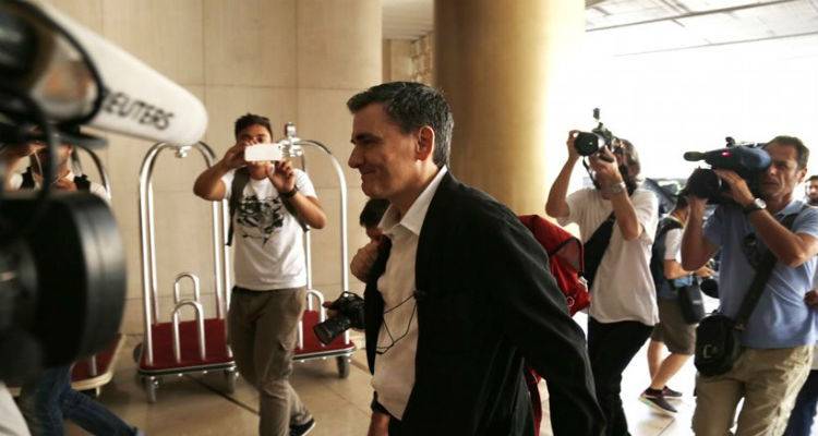 &Delta;&iota;&alpha;&pi;&rho;&alpha;&gamma;&mu;ά&tau;&epsilon;&upsilon;&sigma;&eta; &mu;&epsilon; &delta;&alpha;&nu;&epsilon;&iota;&sigma;&tau;έ&sigmaf;: &Mu;&epsilon;&tau;&rho;ά &upsilon;&pi;&omicron;&chi;&omega;&rho;ή&sigma;&epsilon;&iota;&sigmaf;, &pi;&alpha;&rho;&alpha;&kappa;&omicron;&lambda;&omicron;&upsilon;&theta;&epsilon;ί &alpha;&nu;&tau;&iota;&delta;&rho;ά&sigma;&epsilon;&iota;&sigmaf; &eta; &kappa;&upsilon;&beta;έ&rho;&nu;&eta;&sigma;&eta;