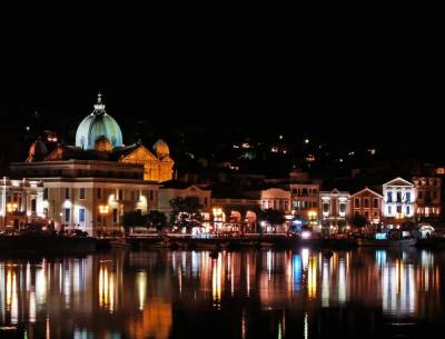 &Mu;&upsilon;&tau;&iota;&lambda;ή&nu;&eta;: &Sigma;&upsilon;&nu;&epsilon;&lambda;ή&phi;&theta;&eta; &omicron; &lambda;&eta;&sigma;&tau;ή&sigmaf; &mu;ί&nu;&iota; &mu;ά&rho;&kappa;&epsilon;&tau;, &pi;&omicron;&upsilon; &xi;&upsilon;&lambda;&omicron;&kappa;ό&pi;&eta;&sigma;&epsilon; 2 &gamma;&upsilon;&nu;&alpha;ί&kappa;&epsilon;&sigmaf;