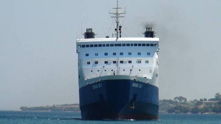 12ωρη καθυστέρηση στο δρομολόγιο του Ionian Sky λόγω βλάβης