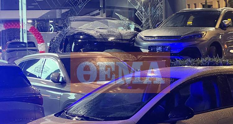 &Eta;&lambda;&epsilon;&kappa;&tau;&rho;&iota;&kappa;ό &alpha;&upsilon;&tau;&omicron;&kappa;ί&nu;&eta;&tau;&omicron; &laquo;&sigma;ά&lambda;&tau;&alpha;&rho;&epsilon;&raquo; &alpha;&pi;ό &tau;&eta; &beta;&iota;&tau;&rho;ί&nu;&alpha; έ&kappa;&theta;&epsilon;&sigma;&eta;&sigmaf; &sigma;&tau;&eta;&nu; &Kappa;&eta;&phi;&iota;&sigma;ί&alpha;&sigmaf;