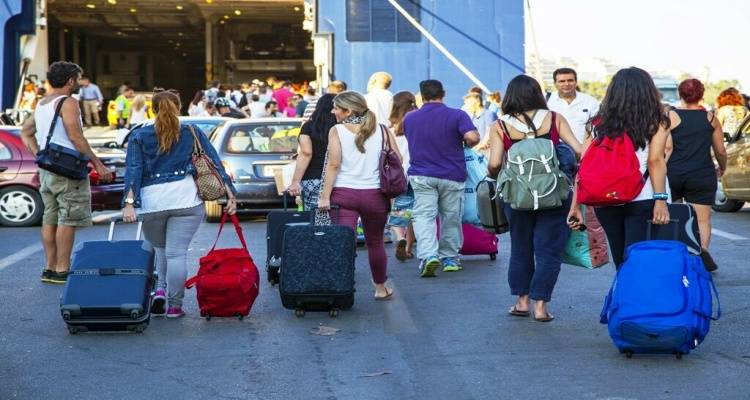 &Chi;ά&theta;&eta;&kappa;&epsilon; &alpha;&pi;&omicron;&sigma;&kappa;&epsilon;&upsilon;ή &sigma;&tau;&omicron; &pi;&lambda;&omicron;ί&omicron; Hellenic Highspeed &sigma;&tau;&omicron; &delta;&rho;&omicron;&mu;&omicron;&lambda;ό&gamma;&iota;&omicron; &Kappa;&alpha;&beta;ά&lambda;&alpha; &ndash; &Lambda;ή&mu;&nu;&omicron;&sigmaf;