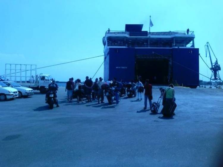 Από ταλαιπωρία σε ταλαιπωρία για τους επιβάτες του European Express