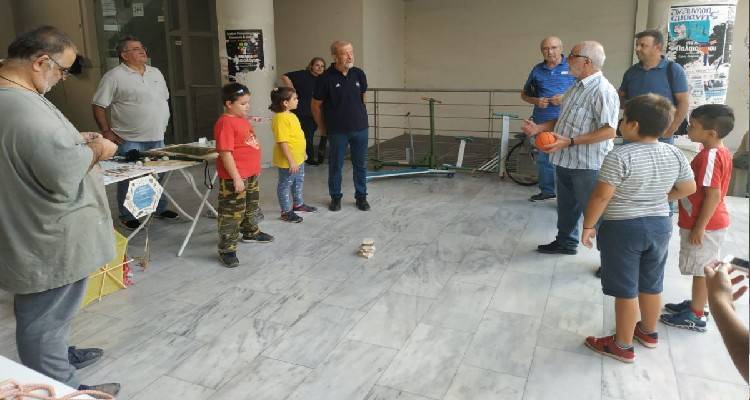 Η Λήμνος αναβιώνει παλιά παιχνίδια | Πρότεινε κι εσύ τι συνήθιζες  να παίζεις