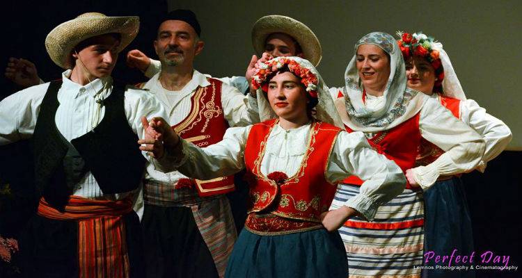 &Tau;&omicron; &Mu;&alpha;&rho;&omicron;ύ&lambda;&alpha; &pi;&lambda;&eta;&mu;&mu;ύ&rho;&iota;&sigma;&epsilon; &laquo;&mu;&epsilon;&nu;&epsilon;&xi;έ&delta;&epsilon;&sigmaf; &kappa;&alpha;&iota; &zeta;&omicron;&upsilon;&mu;&pi;&omicron;ύ&lambda;&iota;&alpha;&raquo; &alpha;&pi;ό &tau;&omicron;&nu; &Pi;&omicron;&lambda;&iota;&tau;&iota;&sigma;&tau;&iota;&kappa;ό &Sigma;ύ&lambda;&lambda;&omicron;&gamma;&omicron; &Alpha;&gamma;. &Delta;&eta;&mu;&eta;&tau;&rho;ί&omicron;&upsilon; (photos)