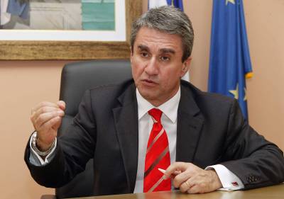 &Alpha;&pi;ό&phi;&alpha;&sigma;&eta; &Lambda;&omicron;&beta;έ&rho;&delta;&omicron;&upsilon; &gamma;&iota;&alpha; &tau;&eta; &delta;&iota;&epsilon;&upsilon;&kappa;ό&lambda;&upsilon;&nu;&sigma;&eta; &sigma;&tau;&eta; &mu;&epsilon;&tau;&alpha;&kappa;ί&nu;&eta;&sigma;&eta; &epsilon;&kappa;&pi;&alpha;&iota;&delta;&epsilon;&upsilon;&tau;&iota;&kappa;ώ&nu; &alpha;&pi;&omicron;&mu;&alpha;&kappa;&rho;&upsilon;&sigma;&mu;έ&nu;&omega;&nu; &nu;&eta;&sigma;&iota;&omega;&tau;&iota;&kappa;ώ&nu; &pi;&epsilon;&rho;&iota;&omicron;&chi;ώ&nu; &epsilon;&nu;ό&psi;&epsilon;&iota; &Chi;&rho;&iota;&sigma;&tau;&omicron;&upsilon;&gamma;έ&nu;&nu;&omega;&nu;