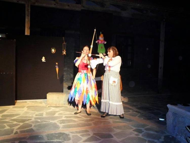 Το 2ο Δημοτικό Σχολείο Μύρινας πάει θέατρο