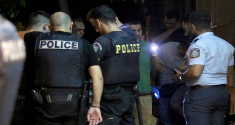 &Theta;&epsilon;&sigma;&sigma;&alpha;&lambda;&omicron;&nu;ί&kappa;&eta;: 7 &sigma;&upsilon;&lambda;&lambda;ή&psi;&epsilon;&iota;&sigmaf; &mu;&epsilon;&tau;ά &tau;&alpha; &chi;&theta;&epsilon;&sigma;&iota;&nu;ά &epsilon;&pi;&epsilon;&iota;&sigma;ό&delta;&iota;&alpha; &sigma;&tau;&omicron;&nu; &tau;&epsilon;&lambda;&iota;&kappa;ό &kappa;&upsilon;&pi;έ&lambda;&lambda;&omicron;&upsilon; &mu;&pi;ά&sigma;&kappa;&epsilon;&tau;
