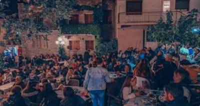 &Omicron; &Kappa;ά&sigma;&pi;&alpha;&kappa;&alpha;&sigmaf; &pi;&alpha;&nu;&eta;&gamma;&upsilon;&rho;ί&zeta;&epsilon;&iota; &sigma;&tau;&eta; &chi;ά&rho;&eta; &tau;&omicron;&upsilon; &Alpha;&gamma;ί&omicron;&upsilon; &Alpha;&theta;&alpha;&nu;&alpha;&sigma;ί&omicron;&upsilon;