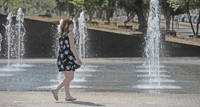 Καύσωνας - Meteo: Έως 44 βαθμούς Κελσίου το Σαββατοκύριακο