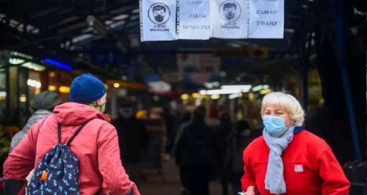 Στελέχη της Pfizer εκτιμούν ότι ο κορωνοϊός θα γίνει ενδημικός έως το 2024