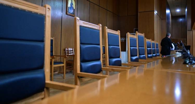 &Nu;έ&alpha; &epsilon;&pi;&omicron;&chi;ή &gamma;&iota;&alpha; &tau;&alpha; &delta;&iota;&kappa;&alpha;&sigma;&tau;ή&rho;&iota;&alpha;: &Eta; &pi;&lambda;&alpha;&tau;&phi;ό&rho;&mu;&alpha; &alpha;&nu;&alpha;&kappa;&omicron;&pi;ώ&nu; &kappa;&alpha;&iota; &omicron; &eta;&lambda;&epsilon;&kappa;&tau;&rho;&omicron;&nu;&iota;&kappa;ό&sigmaf; &phi;ά&kappa;&epsilon;&lambda;&omicron;&sigmaf; &upsilon;&pi;&omicron;&theta;έ&sigma;&epsilon;&omega;&nu; -&Omicron;&iota; &alpha;&lambda;&lambda;&alpha;&gamma;έ&sigmaf; &gamma;&iota;&alpha; &delta;&iota;&kappa;&alpha;&sigma;&tau;έ&sigmaf; &kappa;&alpha;&iota; &delta;&iota;&kappa;&eta;&gamma;ό&rho;&omicron;&upsilon;&sigmaf;