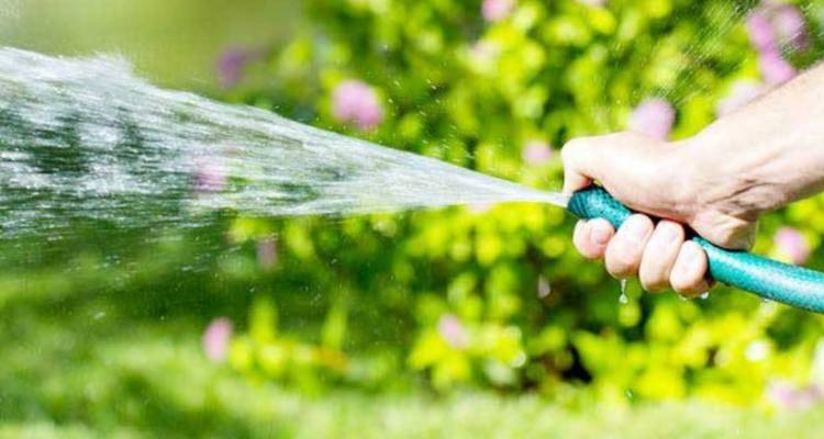 &Delta;ή&mu;&omicron;&sigmaf; &Lambda;ή&mu;&nu;&omicron;&upsilon;: &Sigma;&Tau;&Omicron;&Pi; &sigma;&tau;&eta; &sigma;&pi;&alpha;&tau;ά&lambda;&eta; &nu;&epsilon;&rho;&omicron;ύ