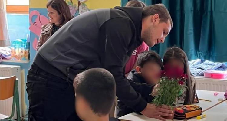 Μούδρος | Μαθητές του ΕΠΑΛ δίδαξαν αγάπη για τα φυτά στους μικρούς της Β΄ Δημοτικού