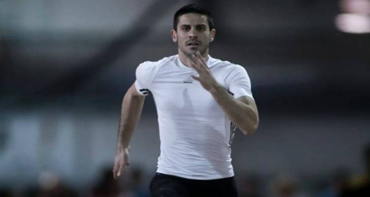 &Omicron; &Mu;&iota;&chi;ά&lambda;&eta;&sigmaf; &Mu;&epsilon;&rho;&tau;&zeta;&alpha;&nu;ί&delta;&eta;&sigmaf; &sigma;&tau;&omicron;&upsilon;&sigmaf; 18&omicron;&upsilon;&sigmaf; &Mu;&epsilon;&sigma;&omicron;&gamma;&epsilon;&iota;&alpha;&kappa;&omicron;ύ&sigmaf; &Alpha;&gamma;ώ&nu;&epsilon;&sigmaf; &Sigma;&tau;ί&beta;&omicron;&upsilon;