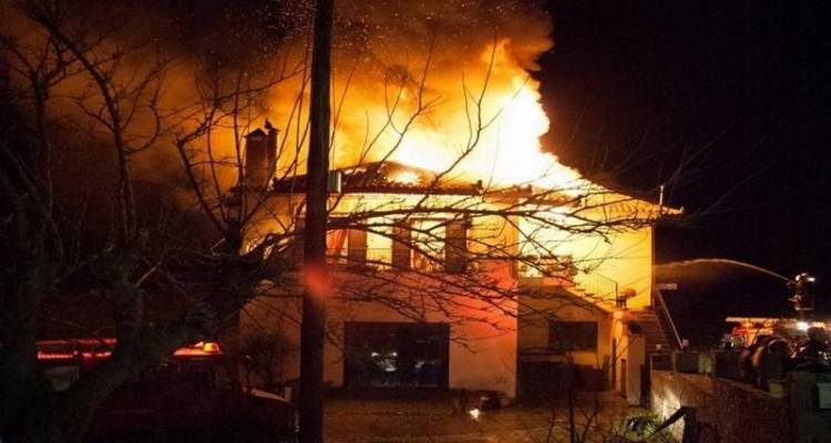 Η οικογένεια Σταμάτη ευχαριστεί τους κατοίκους της Λήμνου (photos)
