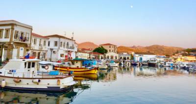 Περιφέρεια Β. Αιγαίου: Τηλεδιάσκεψη για την τουριστική προώθηση των νησιών μετά την άρση των μέτρων