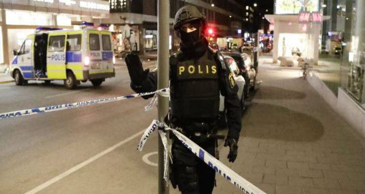&Epsilon;&kappa;&rho;&eta;&xi;&eta; &sigma;&epsilon; &sigma;&tau;&alpha;&theta;&mu;ό &tau;&omicron;&upsilon; &mu;&epsilon;&tau;&rho;ό &tau;&eta;&sigmaf; &Sigma;&tau;&omicron;&kappa;&chi;ό&lambda;&mu;&eta;&sigmaf; | 1 &nu;&epsilon;&kappa;&rho;ό&sigmaf;, &mu;&iota;&alpha; &tau;&rho;&alpha;&upsilon;&mu;&alpha;&tau;ί&alpha;&sigmaf;