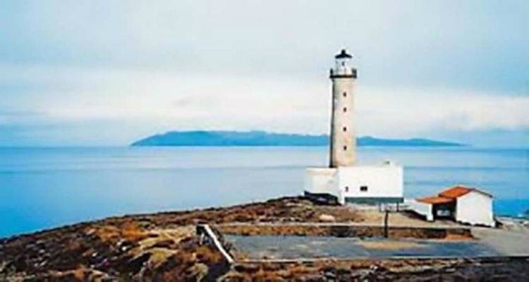 &Omicron; &epsilon;&mu;&beta;&lambda;&eta;&mu;&alpha;&tau;&iota;&kappa;ό&sigmaf; &phi;ά&rho;&omicron;&sigmaf; &sigma;&tau;&eta;&nu; &Pi;&lambda;ά&kappa;&alpha; &alpha;&nu;&omicron;ί&gamma;&epsilon;&iota; &gamma;&iota;&alpha; &tau;&omicron; &kappa;&omicron;&iota;&nu;ό