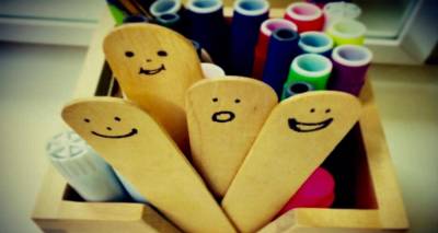 &Kappa;έ&nu;&tau;&rho;&omicron; &Lambda;&omicron;&gamma;&omicron;&theta;&epsilon;&rho;&alpha;&pi;&epsilon;ί&alpha;&sigmaf; &sigma;&tau;&eta; &Lambda;ή&mu;&nu;&omicron;