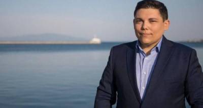 &Gamma;&iota;ά&nu;&nu;&eta;&sigmaf; &Mu;&pi;&omicron;&upsilon;&rho;&nu;&omicron;ύ&sigmaf;: &laquo;&Epsilon;&kappa;&tau;ό&sigmaf; &tau;ό&pi;&omicron;&upsilon; &kappa;&alpha;&iota; &chi;&rho;ό&nu;&omicron;&upsilon; &omicron;&iota; &alpha;&upsilon;&xi;ή&sigma;&epsilon;&iota;&sigmaf; &tau;&omega;&nu; &alpha;&nu;&tau;&iota;&kappa;&epsilon;&iota;&mu;&epsilon;&nu;&iota;&kappa;ώ&nu; &alpha;&xi;&iota;ώ&nu; &sigma;&tau;&omicron; &Beta;. &Alpha;&iota;&gamma;&alpha;ί&omicron;&raquo;