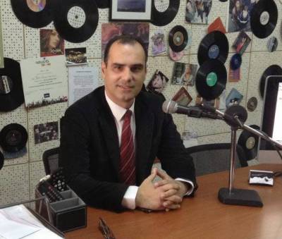 Ο Λούκας απαντάει στον Fm 100 για τα δημοσιεύματα περί αμοιβών του (mp3)