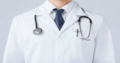 &Tau;&omicron; &pi;&rho;ό&gamma;&rho;&alpha;&mu;&mu;&alpha; &epsilon;&pi;&iota;&sigma;&kappa;έ&psi;&epsilon;&omega;&nu; &gamma;&iota;&alpha;&tau;&rho;ώ&nu; &sigma;&tau;&alpha; &chi;&omega;&rho;&iota;ά &tau;&eta;&sigmaf; &Lambda;ή&mu;&nu;&omicron;&upsilon; &alpha;&pi;ό 9 έ&omega;&sigmaf; 12 &Mu;&alpha;ΐ&omicron;&upsilon;