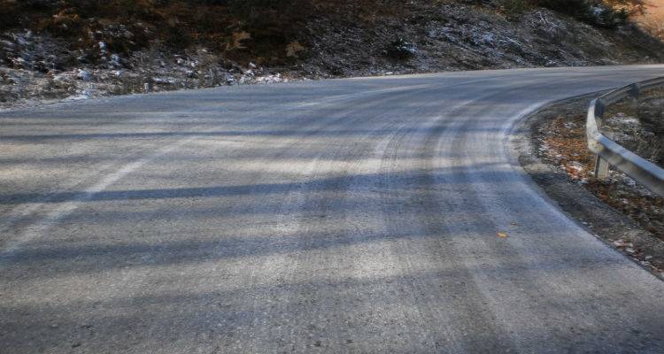 &Pi;ά&gamma;&omicron;&sigmaf; &sigma;&tau;&omicron; &delta;&rho;ό&mu;&omicron; Ά&gamma;&iota;&omicron;&upsilon; &Delta;&eta;&mu;&eta;&tau;&rho;ί&omicron;&upsilon; - &Alpha;&gamma;&kappa;&alpha;&rho;&upsilon;ώ&nu;&omega;&nu;