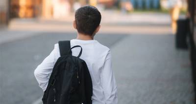 &Gamma;&alpha;&lambda;&lambda;ί&alpha;: 9&chi;&rho;&omicron;&nu;&omicron;&sigmaf; &zeta;&omicron;ύ&sigma;&epsilon; &mu;ό&nu;&omicron;&sigmaf; &tau;&omicron;&upsilon; &epsilon;&pi;ί &delta;ύ&omicron; &chi;&rho;ό&nu;&iota;&alpha; &kappa;&alpha;&iota; έ&kappa;&lambda;&epsilon;&beta;&epsilon; &nu;&tau;&omicron;&mu;ά&tau;&epsilon;&sigmaf; &gamma;&iota;&alpha; &nu;&alpha; &phi;ά&epsilon;&iota;