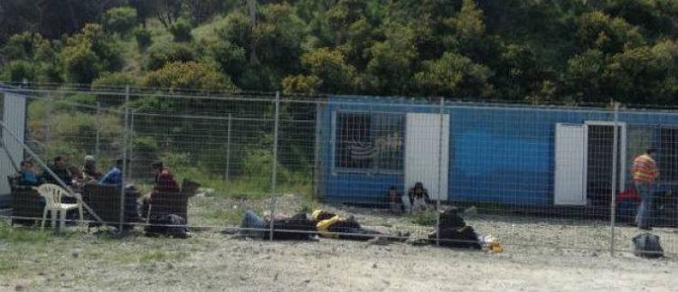 Απομακρύνθηκαν οι 46 παράνομοι μετανάστες από τη Λήμνο