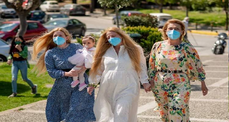 &Eta; &Lambda;&eta;&mu;&nu;&iota;ά &Alpha;&gamma;ά&theta;&eta; &Rho;ά&nu;&tau;&eta;: &Nu;&tau;ύ&theta;&eta;&kappa;&epsilon; &nu;&upsilon;&phi;&omicron;ύ&lambda;&alpha; &lambda;ί&gamma;&omicron; &pi;&rho;&iota;&nu; &tau;&omicron;&nu; &epsilon;&rho;&chi;&omicron;&mu;ό &tau;&omicron;&upsilon; &pi;&rho;ώ&tau;&omicron;&upsilon; &tau;&eta;&sigmaf; &pi;&alpha;&iota;&delta;&iota;&omicron;ύ