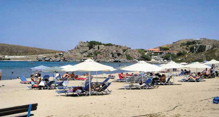 &Nu;&eta;&sigma;&iota;ά &gamma;&epsilon;&mu;ά&tau;&alpha; &tau;&omicron;&upsilon;&rho;ί&sigma;&tau;&epsilon;&sigmaf;, &alpha;&lambda;&lambda;ά &chi;&omega;&rho;ί&sigmaf;... &gamma;&iota;&alpha;&tau;&rho;&omicron;ύ&sigmaf;