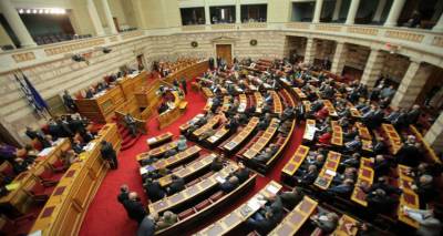 &Alpha;&pi;&epsilon;&sigma;ύ&rho;&theta;&eta; &tau;&omicron; &laquo;&pi;&alpha;&rho;ά&lambda;&lambda;&eta;&lambda;&omicron; &pi;&rho;ό&gamma;&rho;&alpha;&mu;&mu;&alpha;&raquo;