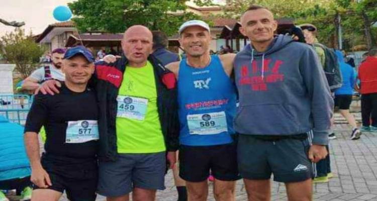 Δυναμική εμφάνιση από δρομείς της Λήμνου στο μαραθώνιο Θεσσαλονίκης